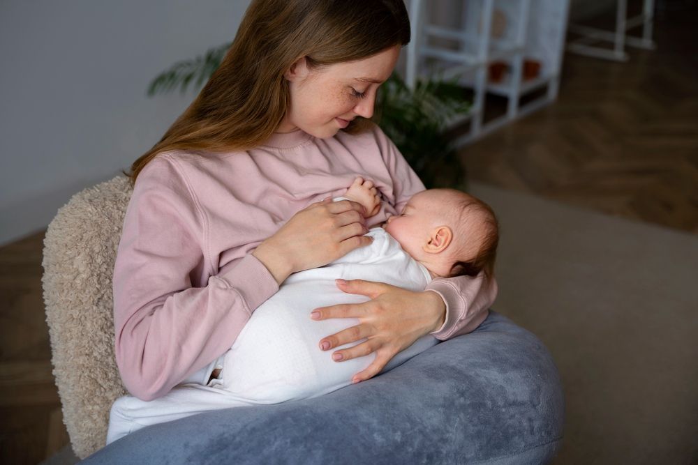 ESTUDIO MICROBIOLÓGICO DE LECHE MATERNA DE MAMA DERECHA